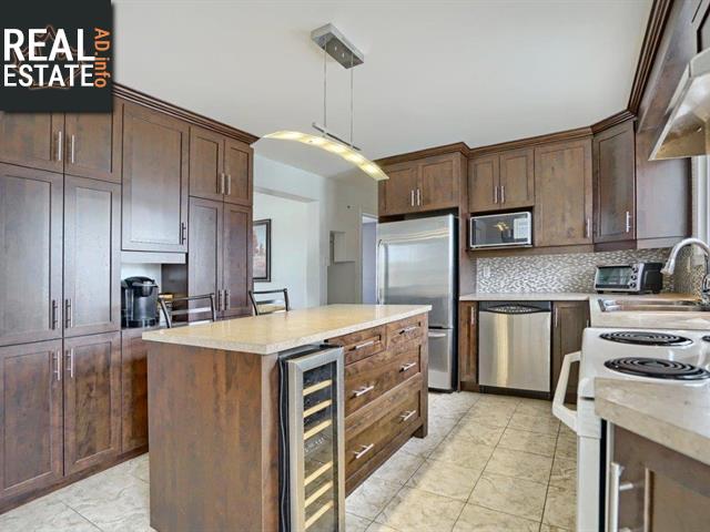 Property 39 Rue Sambault main img