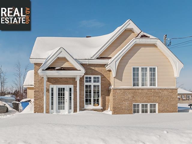 Property 414-416 Rue De La Celebrite main img