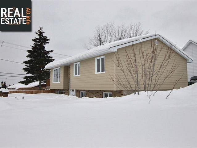 Property 80 Rue Poirier main img