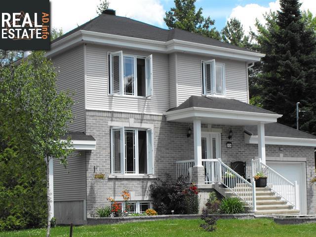 Property 320 Rue Bedard main img