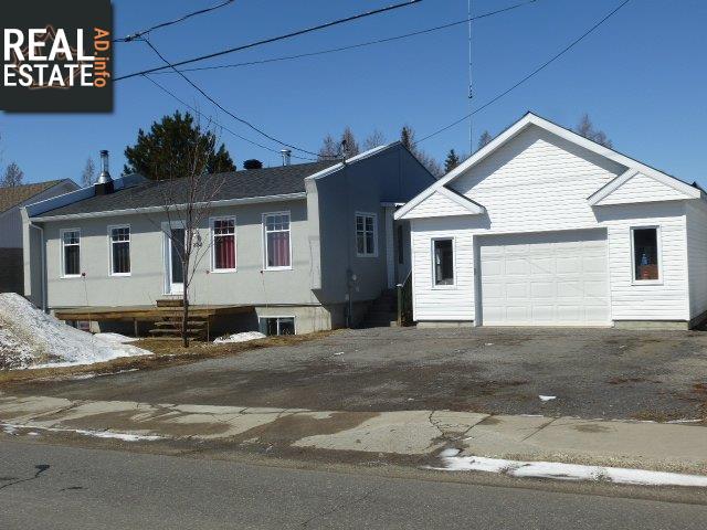 Property 884 Rue Simard main img