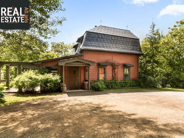 Property 32 Ch. De Val-Du-Lac main img