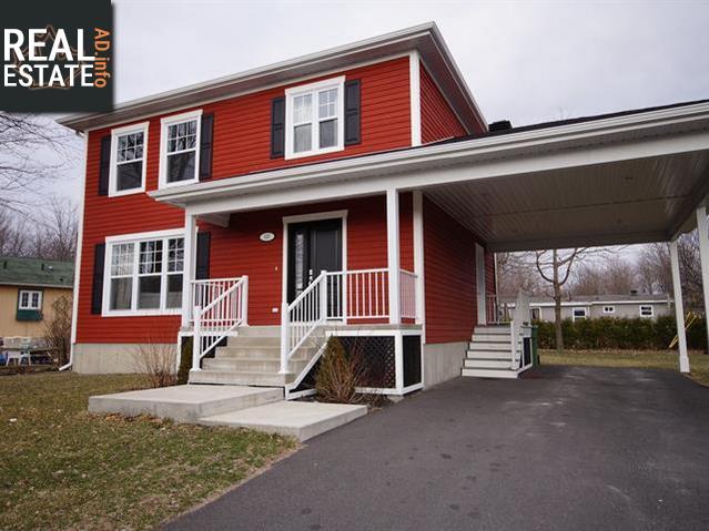 Property 101 Rue Marchesseault main img
