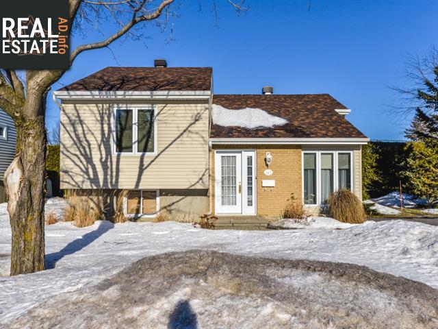 Property 143 Rue Gagnon main img