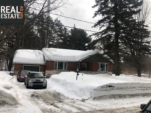 Property 1212 Rue Robincrest main img