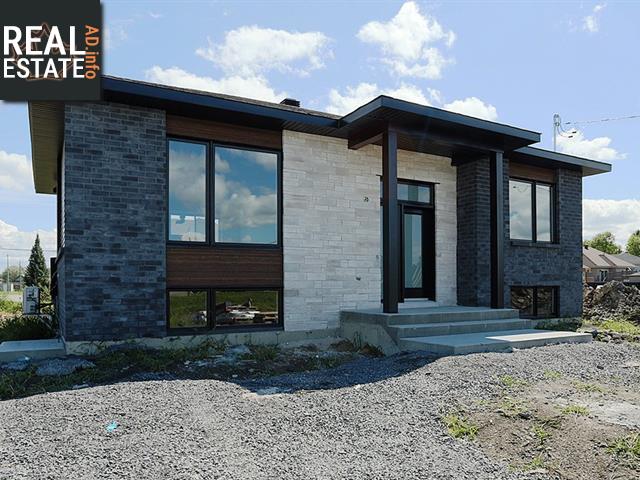 Property 32 Rue Du Hauban main img