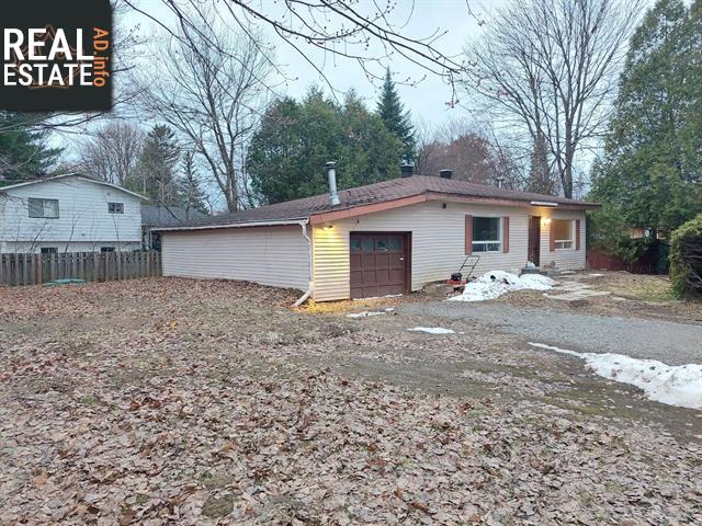 Property 2082 4e Avenue main img