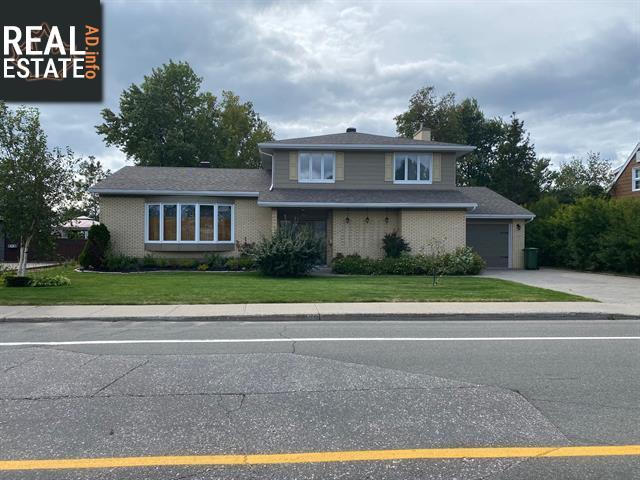 Property 607 Av. Gamache main img