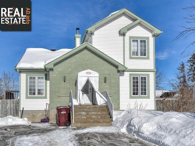 Property 17 Rue Chicoine main img