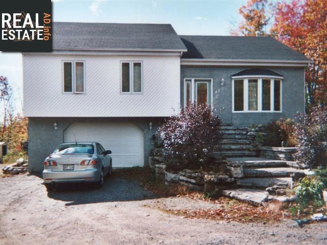 Property 47 37e Avenue main img
