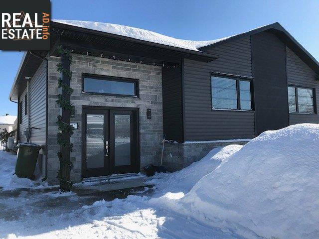 Property 187 Rue Noel main img