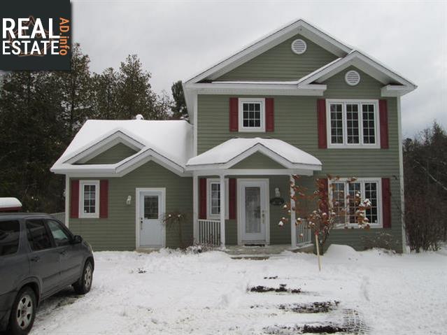 Property 377 Rue De La Grande-Coulee main img