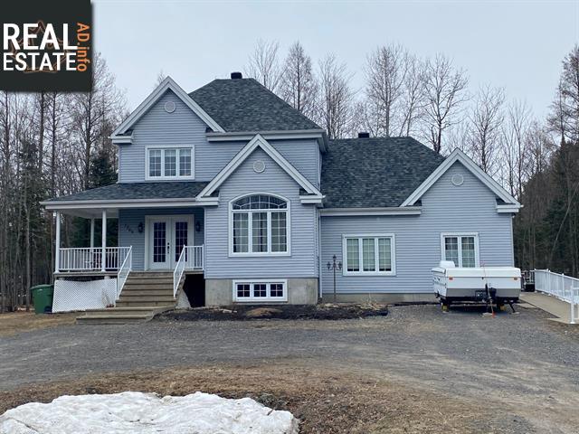 Property 1269 Rue Raymond main img