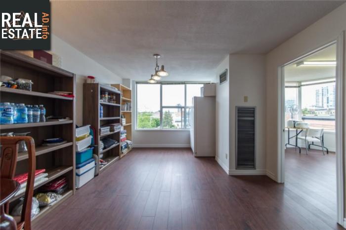 Property 201-150 Queen Street S main img