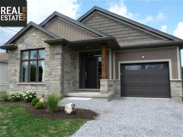 Property 21 Tracey Road main img