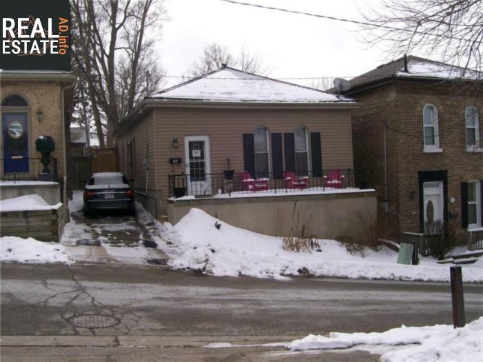 Property 14 Scarfe Avenue main img