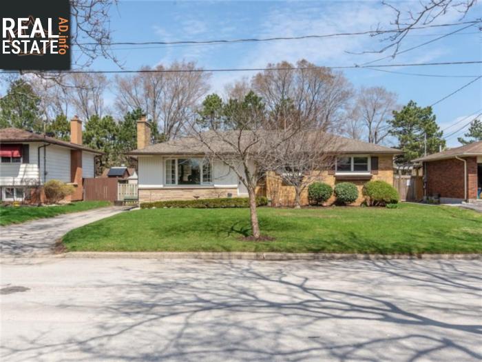 Property 1072 Marley Crescent main img