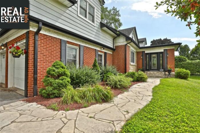 Property 4382 Lakeshore Road main img