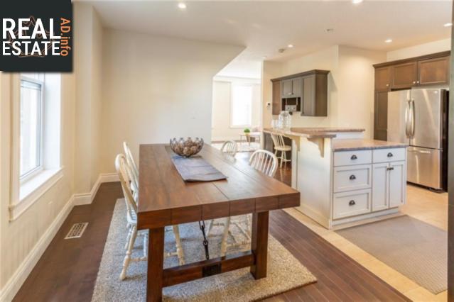 Property 8 Meadowview Avenue main img
