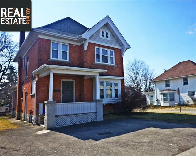 Property 230 Queenston Street main img