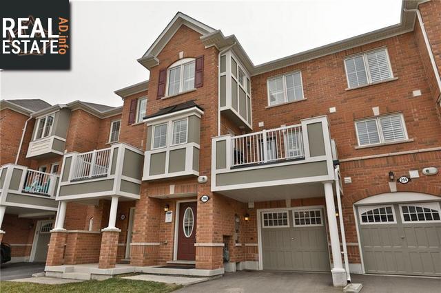 Property 296 Reis Place main img