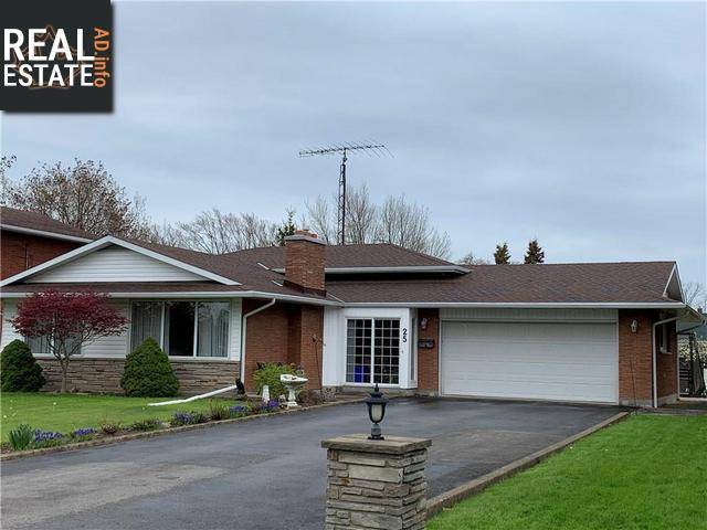 Property 25 Coronation Drive main img