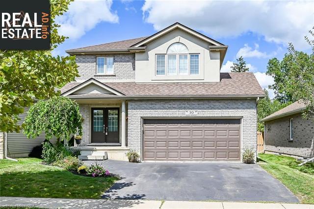 Property 30 Maich Crescent main img