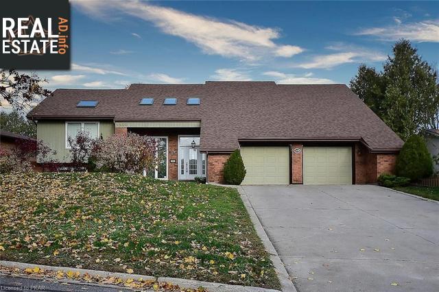 Property 1400 Parkwood Lane main img