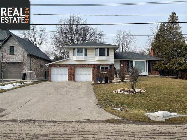 Property 195 Fallingbrook Drive main img