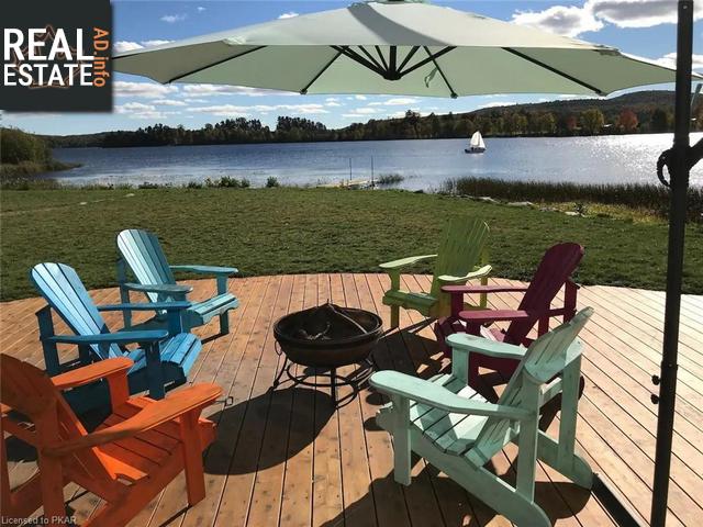 Property 137 Lakeshore Drive main img