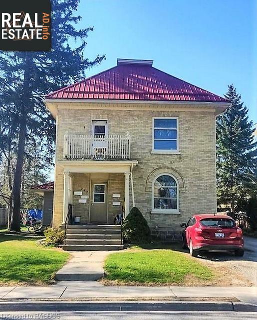 Property 243 8th Street main img
