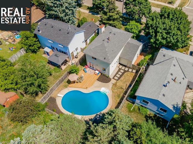 Property 470 Driftwood Drive main img