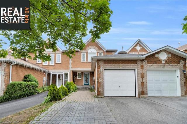 Property 16 Mullis Crescent main img