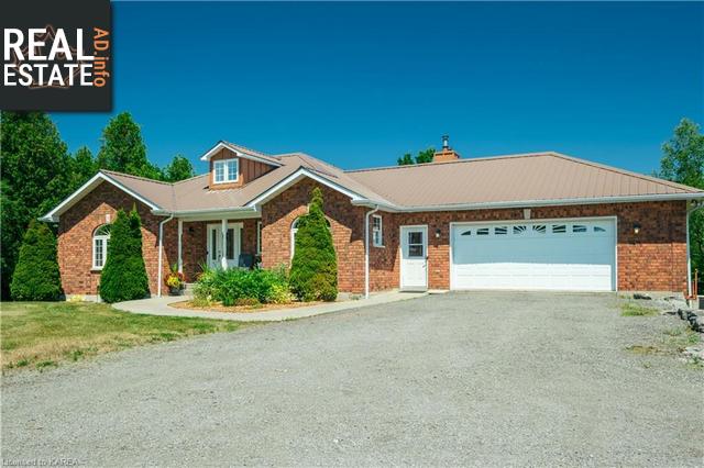Property 3222 Sydenham Road main img