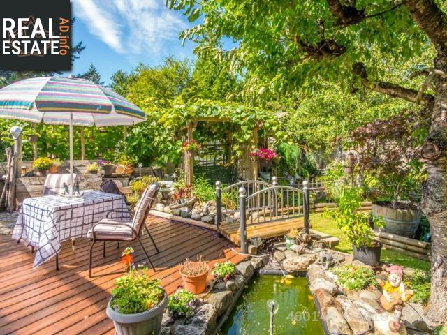 Property 810 Cadogan Street main img
