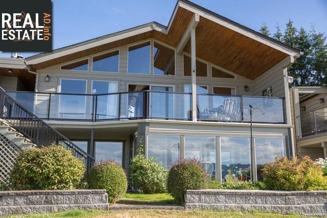 Property 11 1861 Maple Bay Rd main img