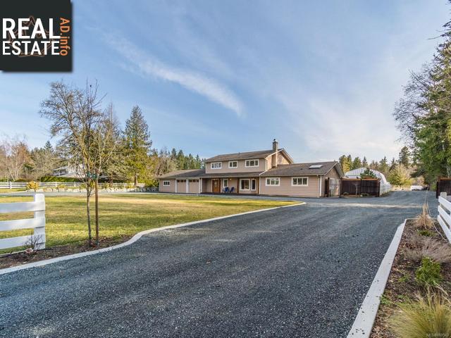 Property 270 Fern Rd E main img