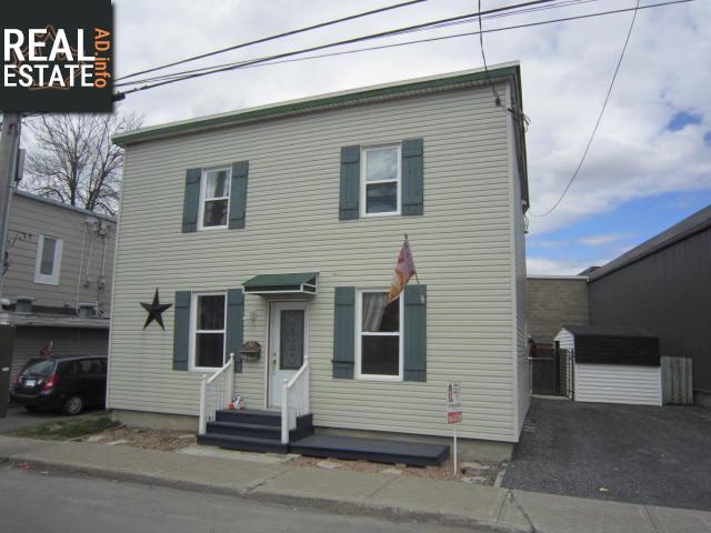 Property 120 2e Avenue main img