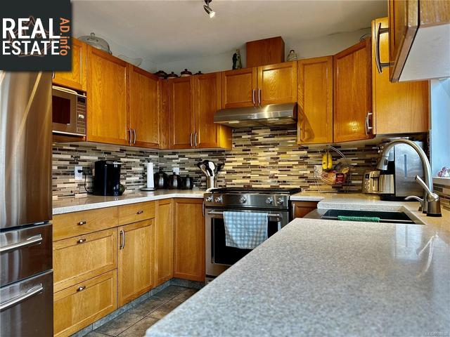 Property 1076 Springbok Rd img1