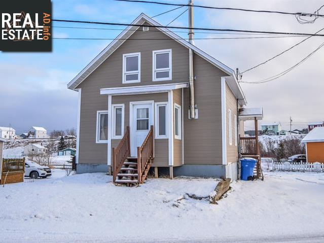 Property 34 11e Rue O. main img