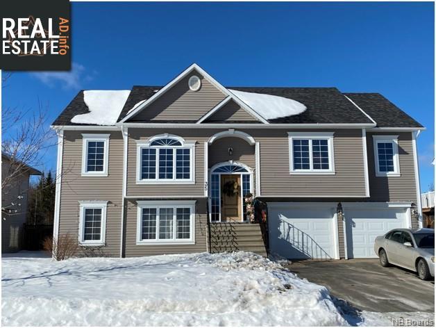 Property 35 Red Maple Court main img