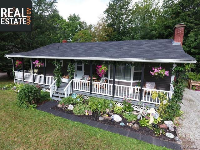 Property 16 Dunvegan Court main img