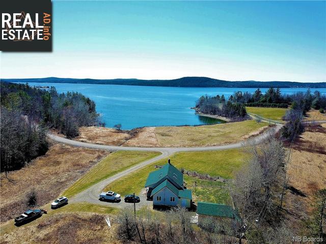Property 40 Riverview Drive main img