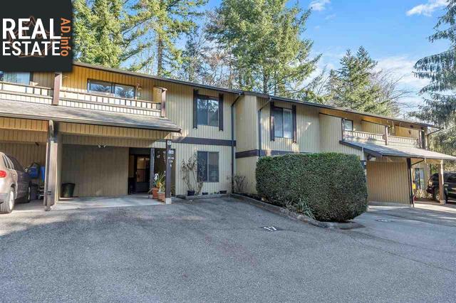 Property 17 2998 Mouat Drive main img