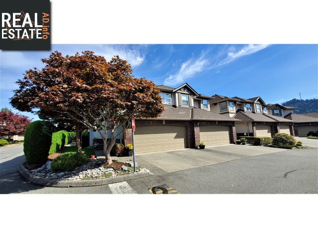 Property 27 2525 Yale Court main img