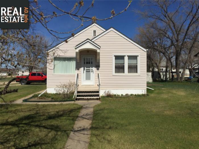 Property 300 First Ave main img