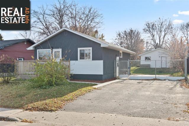 Property 1315 6th St E main img