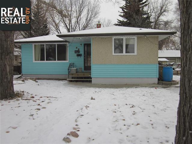 Property 35 Wakefield Cres main img