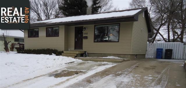 Property 1702 Mccormick Cres main img
