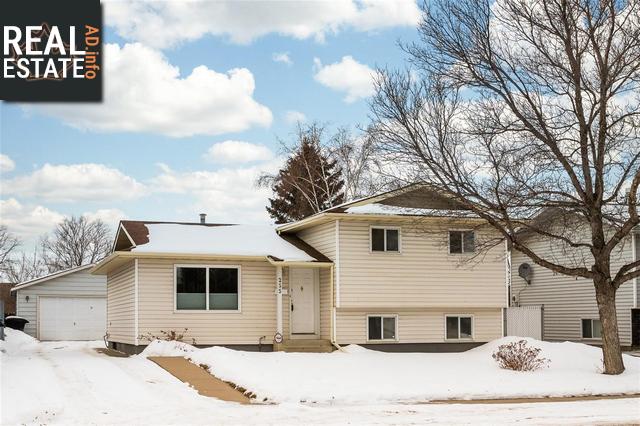 Property 255 Davies Rd main img